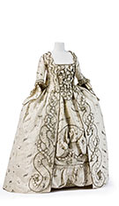 Damenkleid ›robe à la française‹. England, um 1765.
