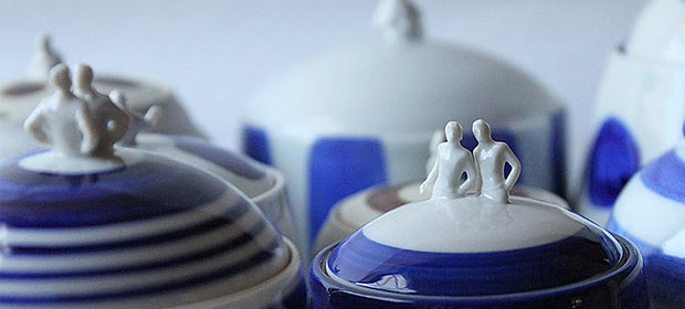 Gebrauchskeramik mit Figuren