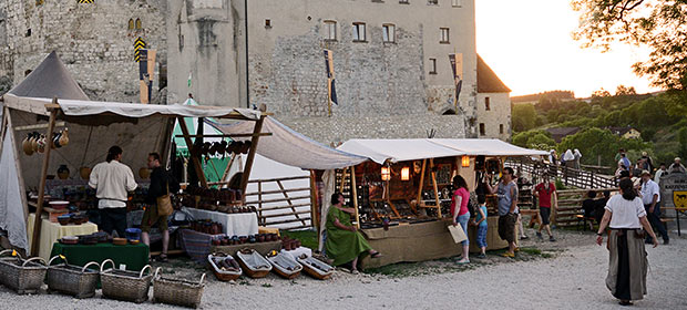 Mittelaltermarkt Musikanten Burg Katzenstein