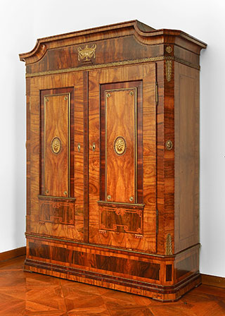 Schrank. Friedrich Gottlob Hoffmann, Leipzig, um 1785