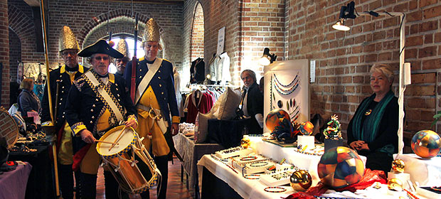Kunsthandwerklicher Ostermarkt Zitadelle Spandau