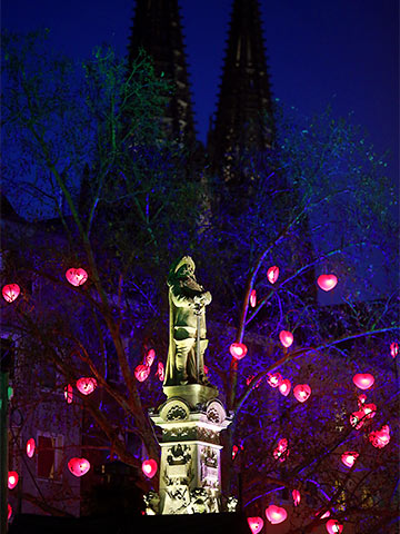 Weihnachtsmarkt mit Herzensbaum - Alter Markt